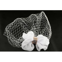 Accessoire cheveux mariage coiffe blanche Bijoux Accessoires Cheveux Léon montane