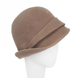 Chapeau Cloche Ghall Camel par Céline Robert ANCIENNES COLLECTIONS divers