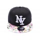 Snapback NY Noire et blanche avec visière imprimée ANCIENNES COLLECTIONS divers